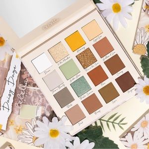 BeBella Daisy Daze Eyeshadow Palette - BNIB